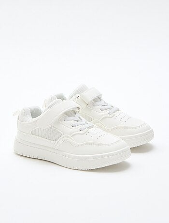 Sapatilhas rasas com velcro lisas