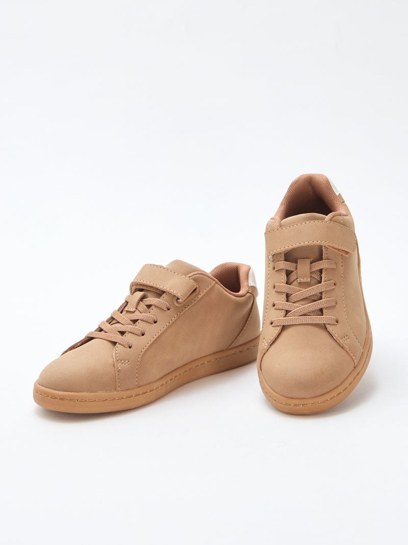 Sapatilhas rasas em camurça sintética com velcro Castanho - Kiabi