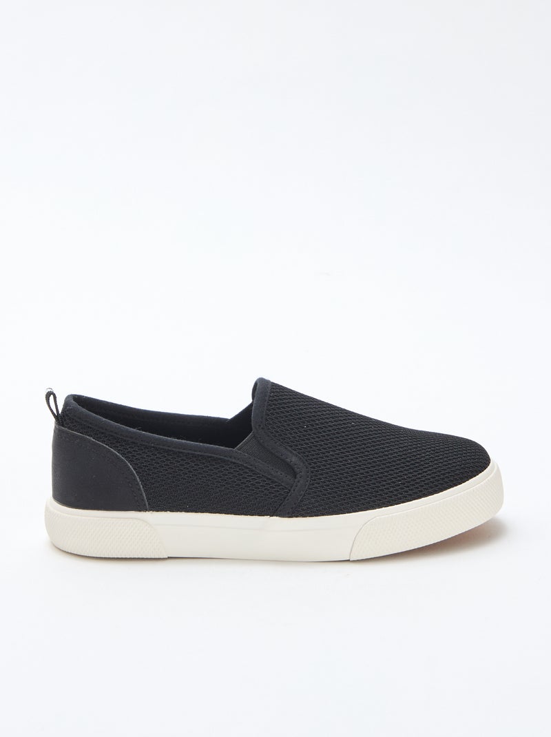 Sapatilhas rasas slip-on em malha lisa Preto - Kiabi