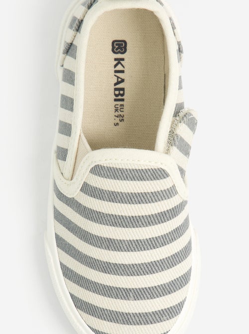Sapatilhas slip-on com fechos de velcro com padrão - Kiabi Sapatilhas slip-on com fechos de velcro com padrão - Kiabi