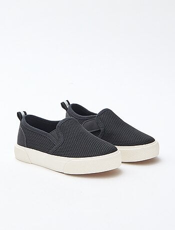 Sapatilhas slip-on em malha lisa