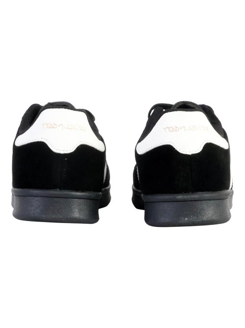 Sapatilhas Teddy Smith White Suede Pretas e Brancas para Homem - Kiabi Sapatilhas Teddy Smith White Suede Pretas e Brancas para Homem - Kiabi