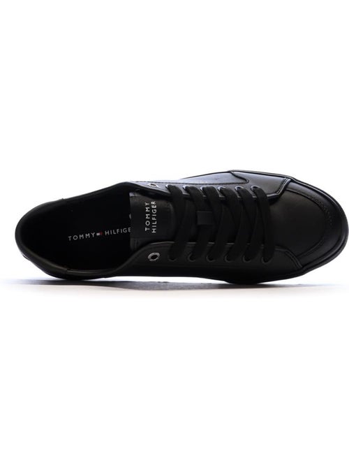 Sapatilhas tommy hilfiger core corporate vulc em pele preta para homem - Kiabi Sapatilhas tommy hilfiger core corporate vulc em pele preta para homem - Kiabi