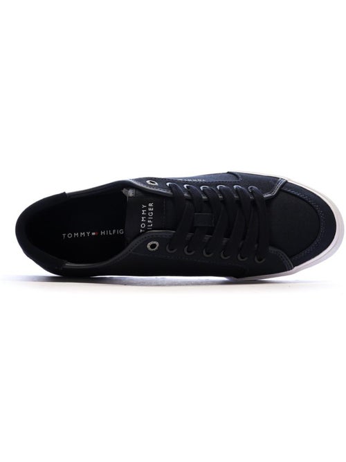 Sapatilhas Tommy Hilfiger Core Corporate Vulcs para Homem - Kiabi Sapatilhas Tommy Hilfiger Core Corporate Vulcs para Homem - Kiabi