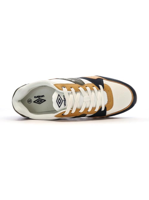 Sapatilhas Umbro 973590 para Homem em Preto, Branco e Camel - Kiabi Sapatilhas Umbro 973590 para Homem em Preto, Branco e Camel - Kiabi