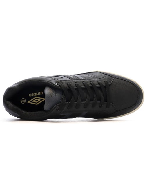 Sapatilhas Umbro Jade Net para Homem - Preto/Azul Marinho - Kiabi Sapatilhas Umbro Jade Net para Homem - Preto/Azul Marinho - Kiabi