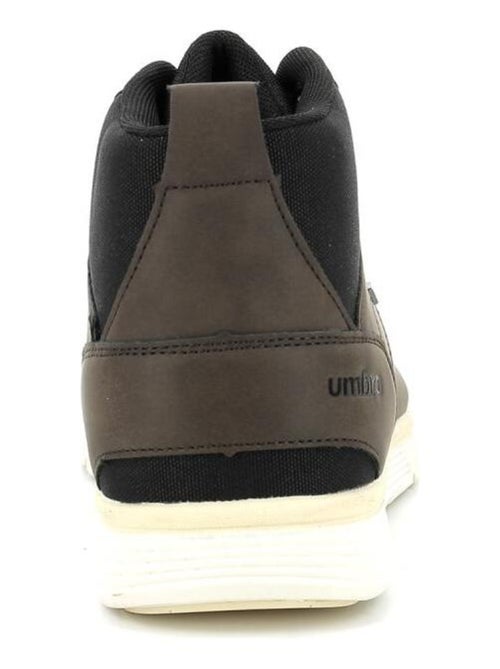 Sapatilhas Umbro Nelda Castanhas para Homem - Kiabi Sapatilhas Umbro Nelda Castanhas para Homem - Kiabi
