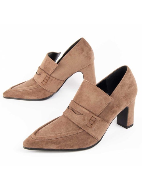 Sapato Com Salto Material Sintético E Têxtil Montevita - Kiabi Sapato Com Salto Material Sintético E Têxtil Montevita - Kiabi