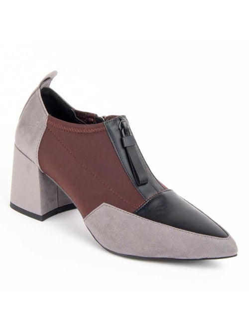 Sapato Com Salto Material Sintético E Têxtil Montevita - Kiabi Sapato Com Salto Material Sintético E Têxtil Montevita - Kiabi