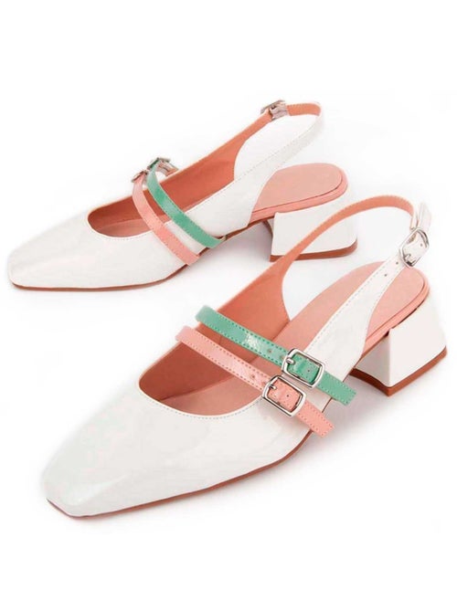 Sapato Com Salto Material Sintético Montevita - Kiabi Sapato Com Salto Material Sintético Montevita - Kiabi