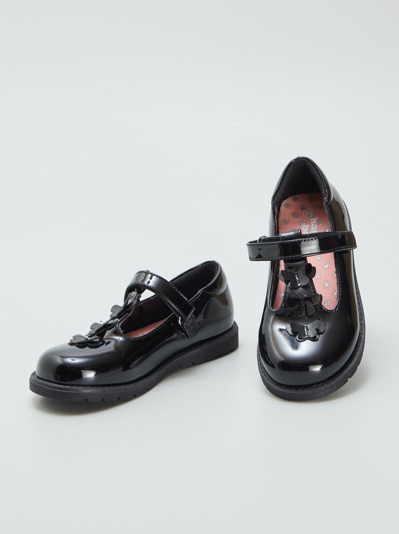 Sapatos abertos em verniz PRETO - Kiabi