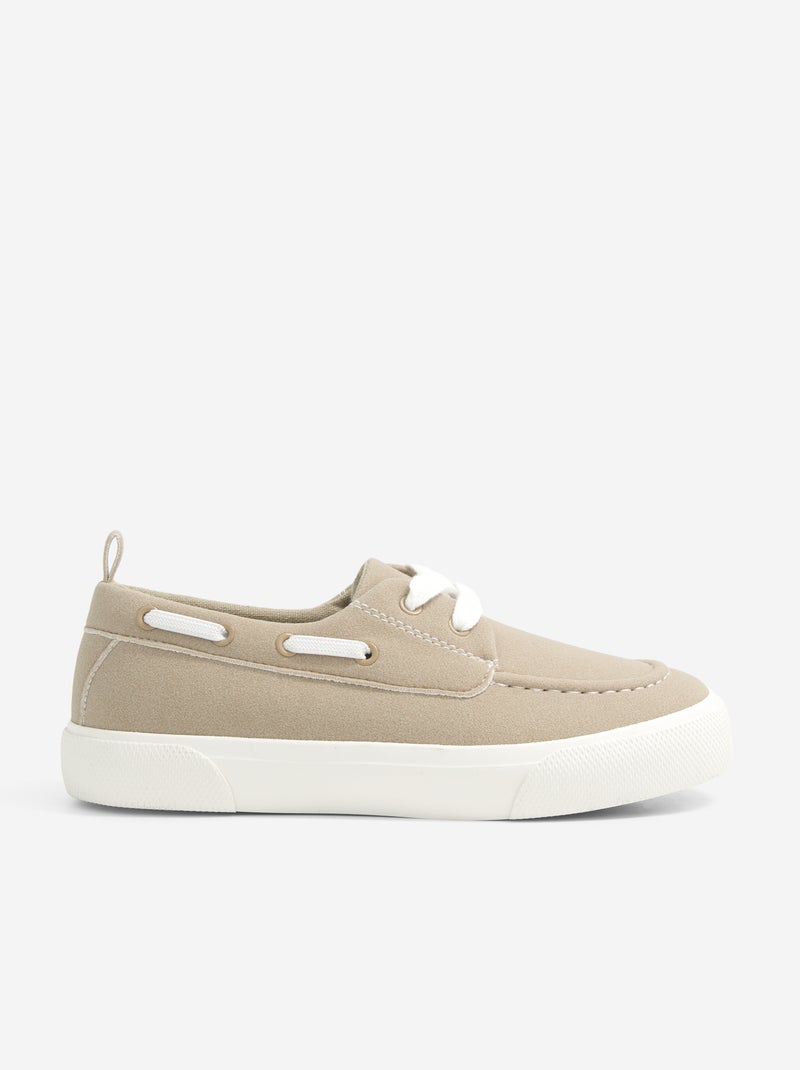 Sapatos de barco com atacadores Bege - Kiabi