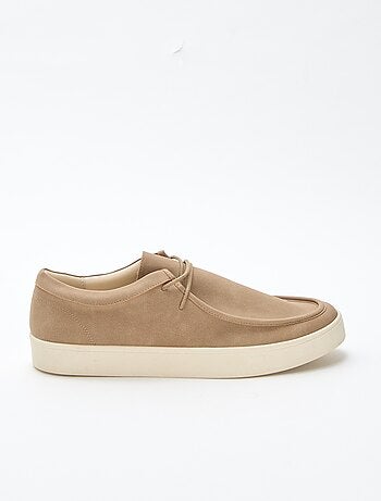 Sapatos de cidade