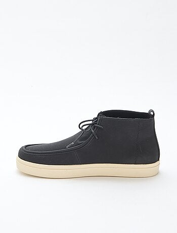Sapatos de cidade