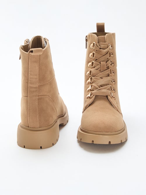 Sapatos de trekking com ilhós dourados - Kiabi