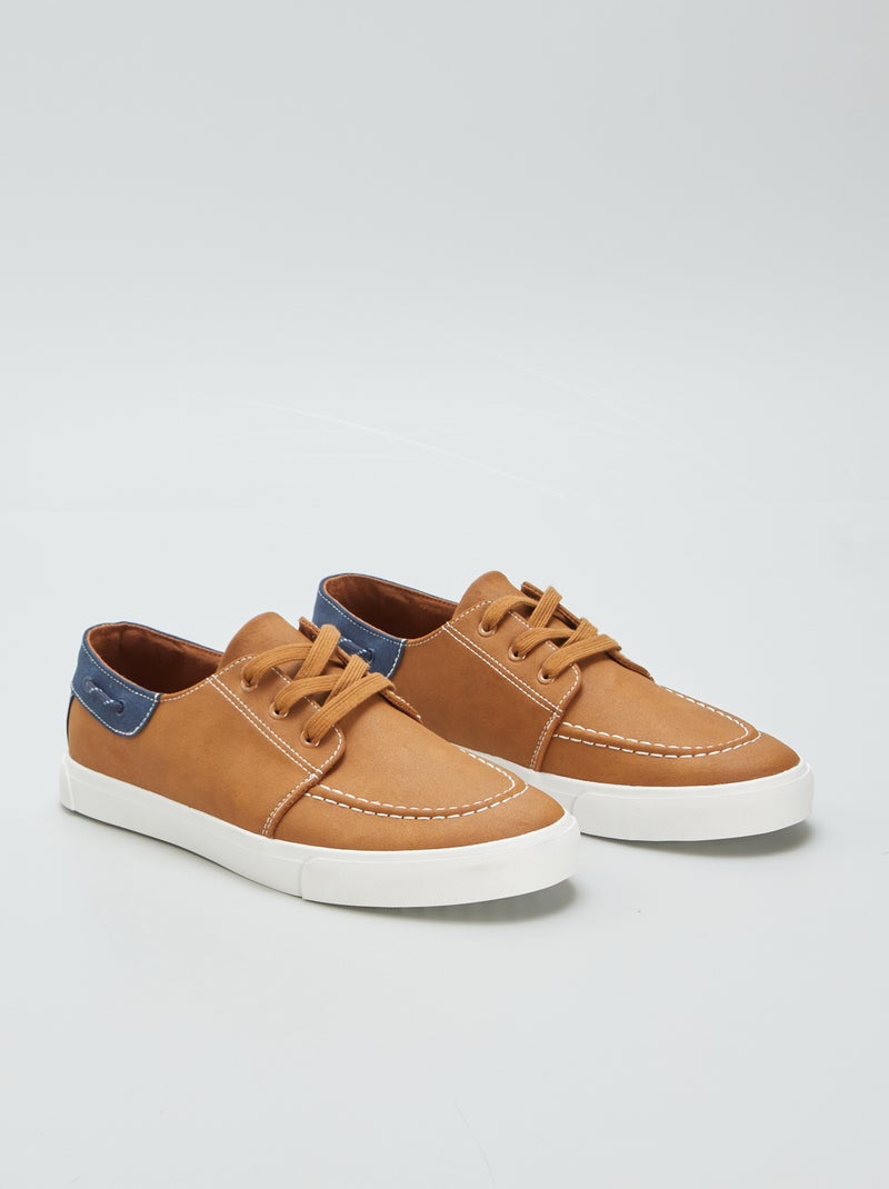 Sapatos de vela com atacadores CASTANHO - Kiabi