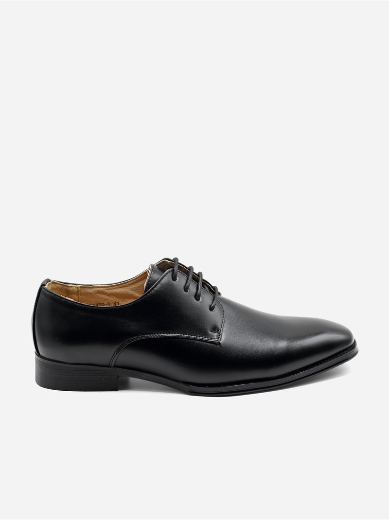 Sapatos derby em pele - Uomo Preto - Kiabi