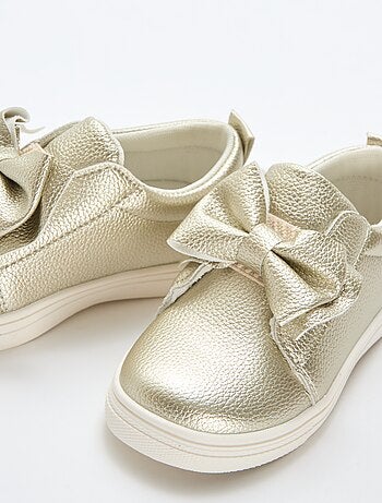 Sapatos dourados slip-on / sem atacadores com laços fantasia