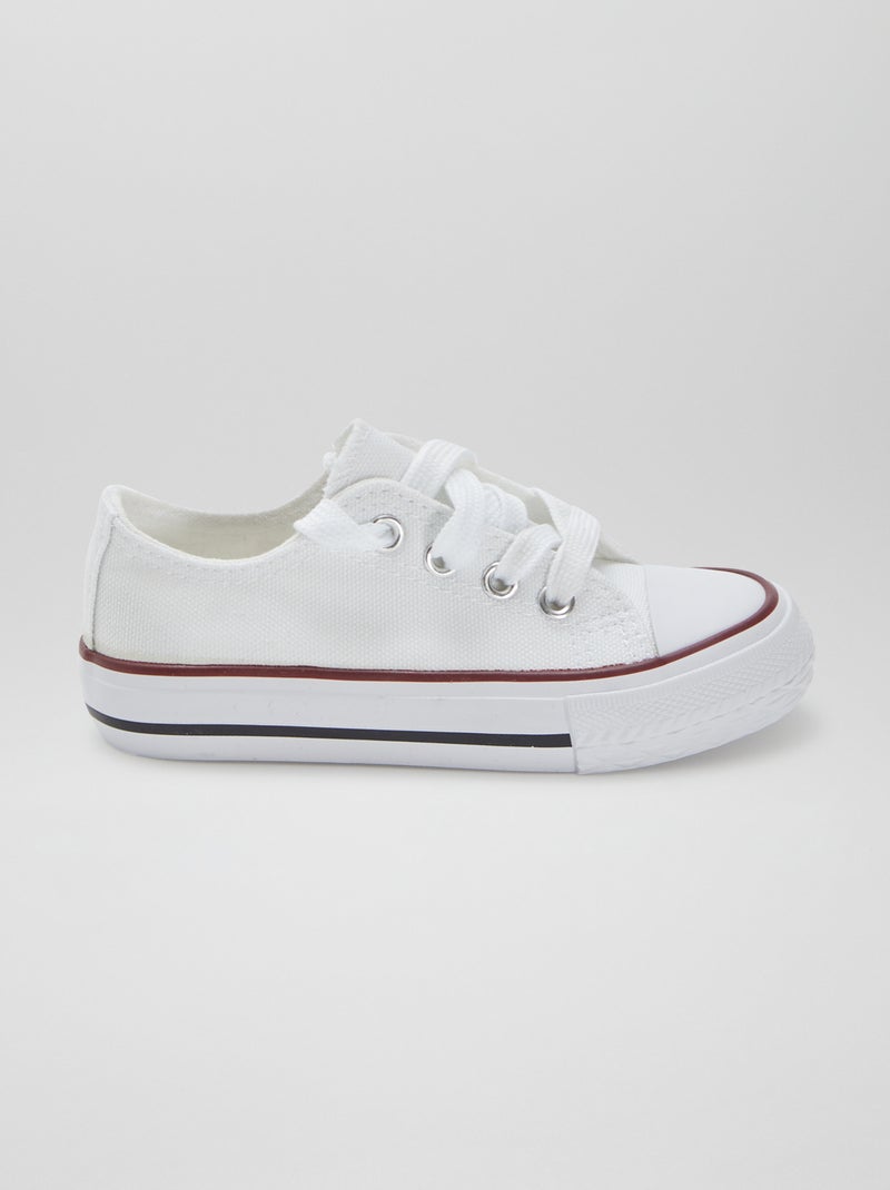 Sapatos rasos com atacadores Branco - Kiabi