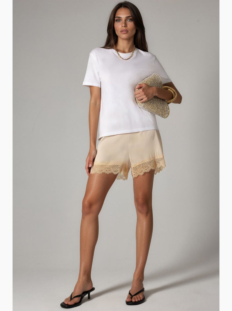 Short cintura alta em cetim com renda hiccup Creme - Kiabi