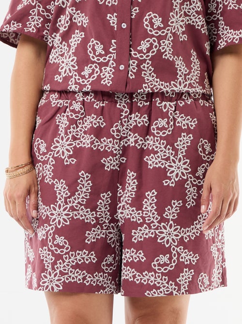 Short com bordados florais - Kiabi