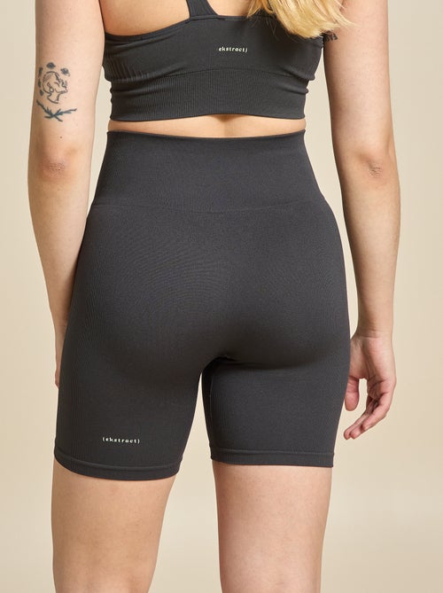 Short de ciclismo desportivo sem costuras - (ekstract) - Kiabi Short de ciclismo desportivo sem costuras - (ekstract) - Kiabi
