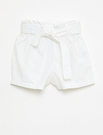 Short em popeline com cinto para amarrar