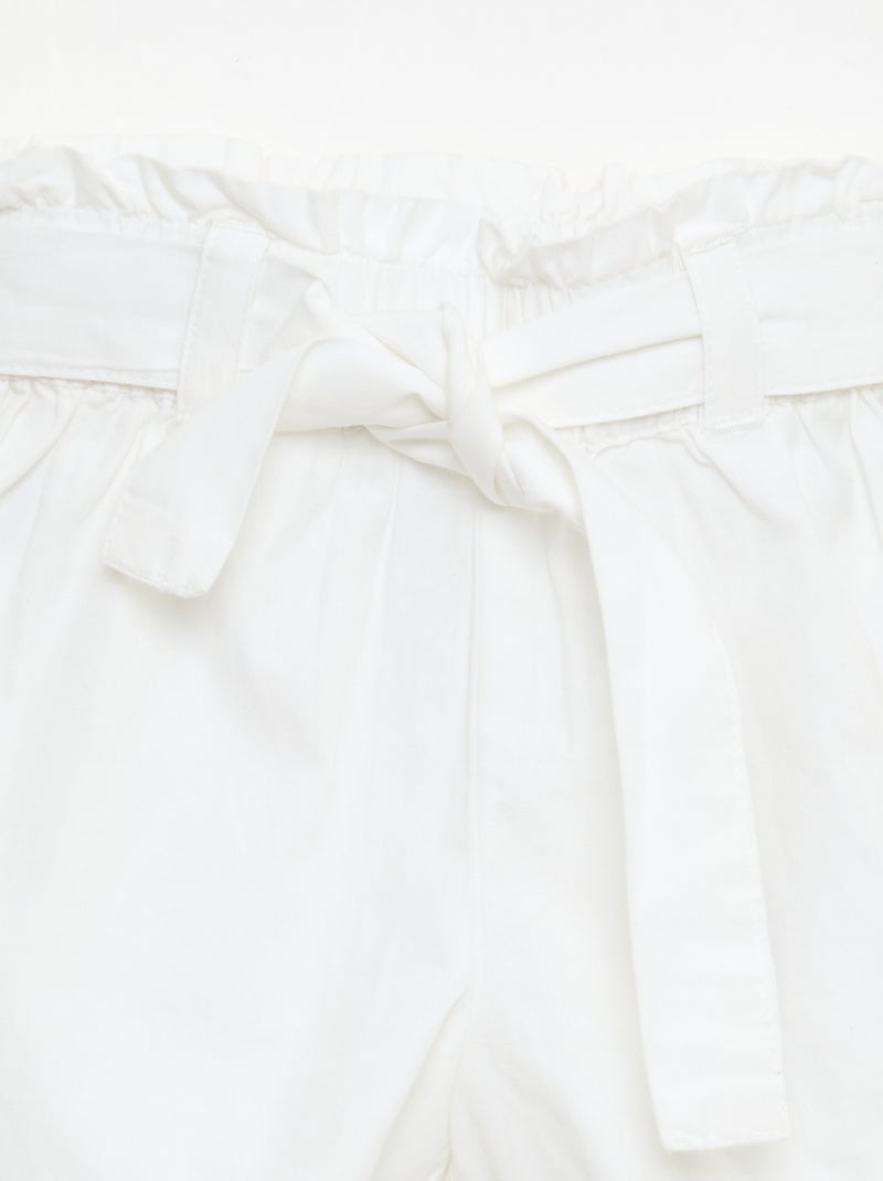 Short em popeline com cinto para amarrar Branco - Kiabi