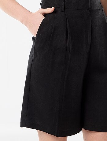 Short Largo com Pregas