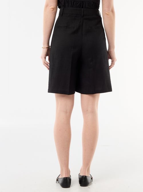 Short Largo com Pregas - Kiabi