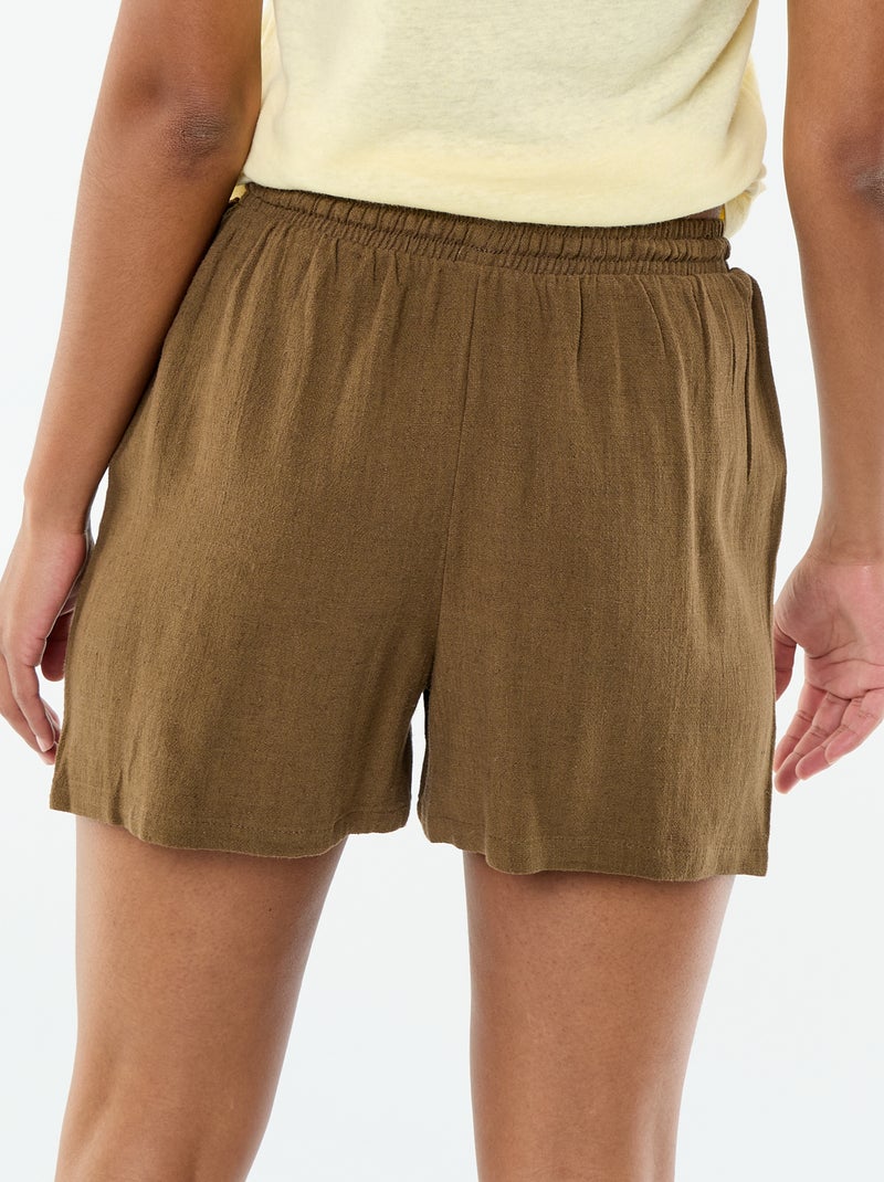 Short leve com 2 bolsos em linho misto Castanho - Kiabi