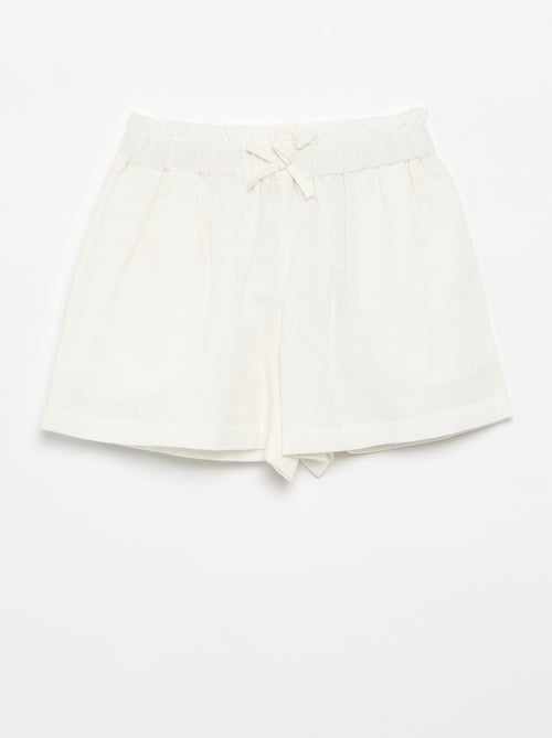 Short liso com laço fantasia - Kiabi