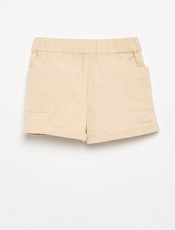 Short liso de seersucker
