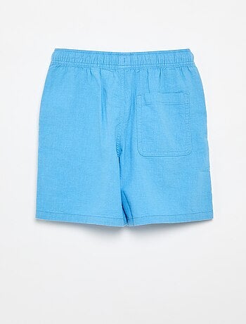 Short listrado leve em mistura de linho
