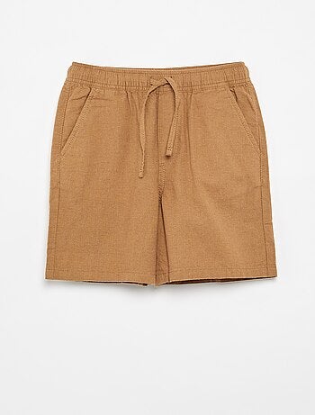 Short listrado leve em mistura de linho