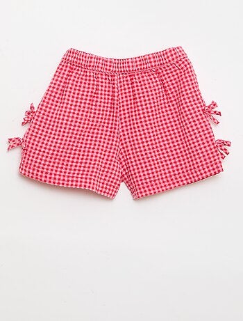 Short xadrez com laços fantasia