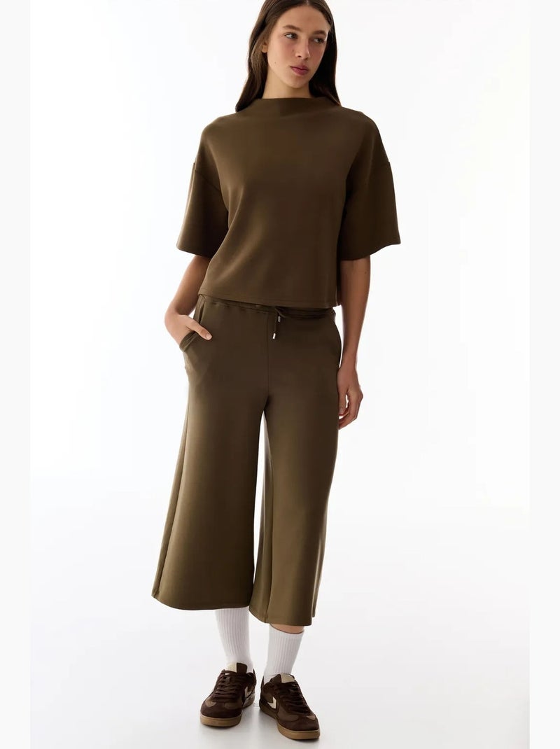 Shorts culotte oversized em malha jersey de cintura média penti Cáqui - Kiabi