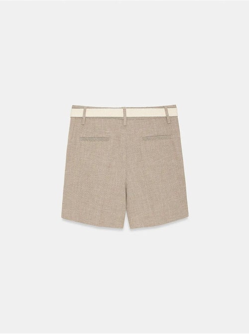 Shorts de alfaiataria de cintura alta com cinto dilvin - Kiabi Shorts de alfaiataria de cintura alta com cinto dilvin - Kiabi