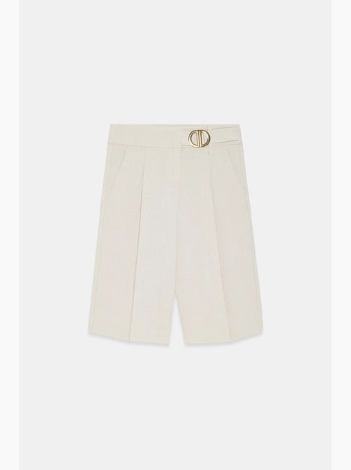 Shorts de alfaiataria de cintura alta e perna larga e ampla dilvin - Kiabi Shorts de alfaiataria de cintura alta e perna larga e ampla dilvin - Kiabi