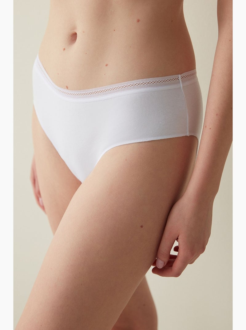 Shorty de algodão com acabamento penti Branco - Kiabi