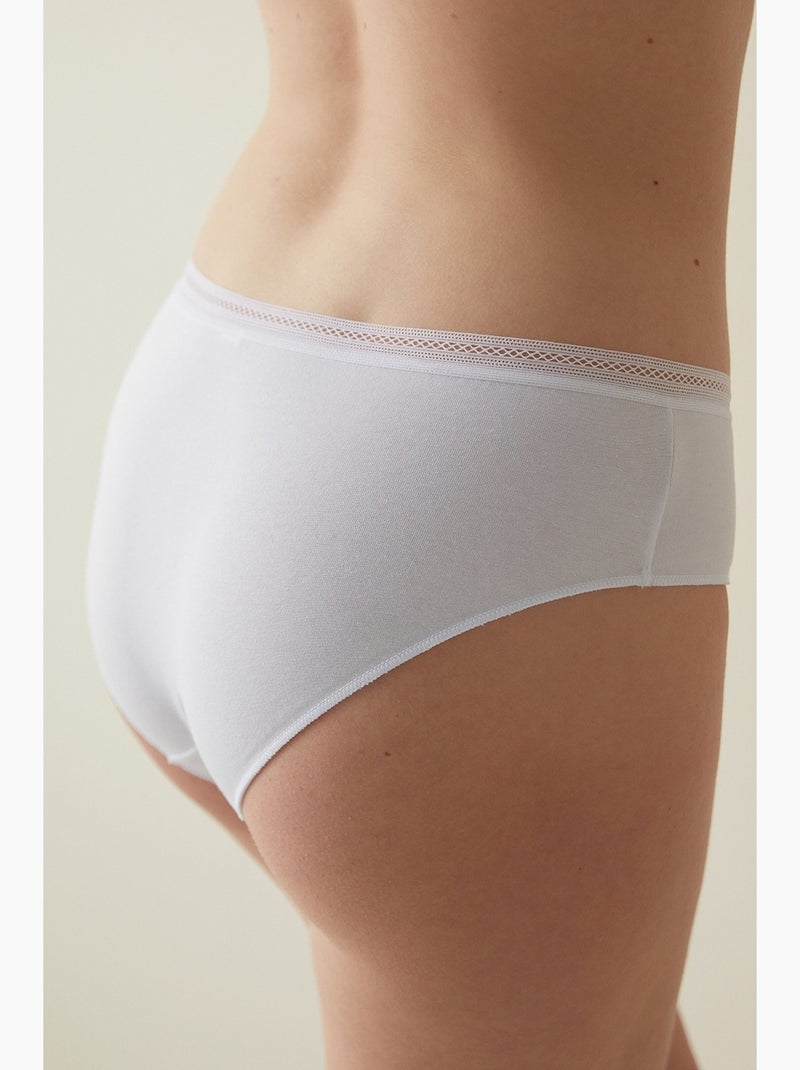 Shorty de algodão com acabamento penti Branco - Kiabi