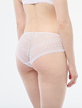 Shorty de renda