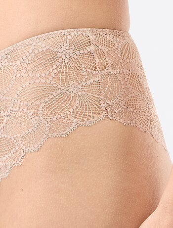 Shorty de renda transparente florida