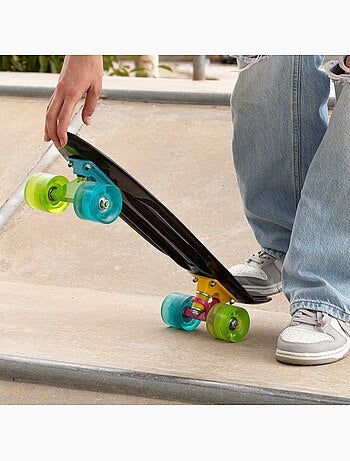 Skate 4 rodas com luzes evo