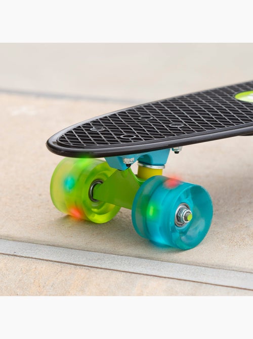 Skate 4 rodas com luzes evo - Kiabi