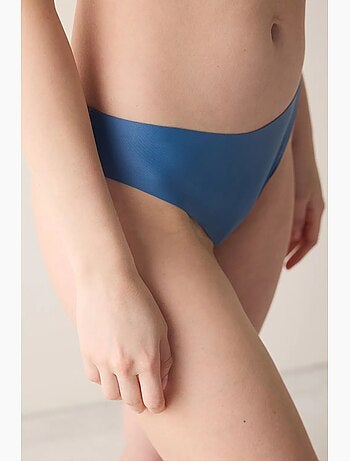 Slip de renda a laser invisível penti
