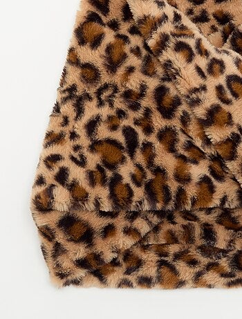 Snood quente com estampado leopardo