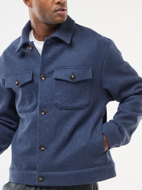 Sobrecamisa com 2 bolsos com aba abotoados no peito - Kiabi