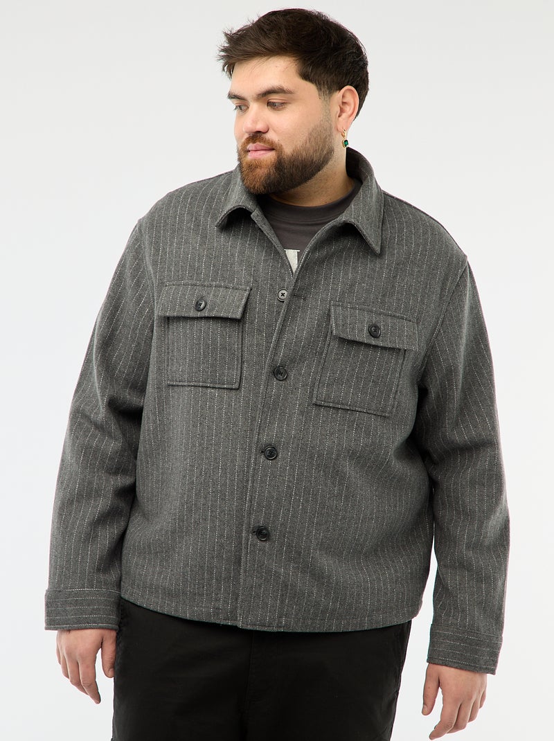 Sobrecamisa com abertura de botões e bolsos com aba Cinza - Kiabi