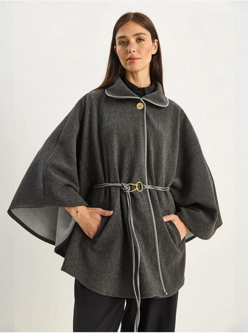 Sobretudo comprido oversized em mistura de lã texturizada com colarinho de casaco lucci - Kiabi Sobretudo comprido oversized em mistura de lã texturizada com colarinho de casaco lucci - Kiabi